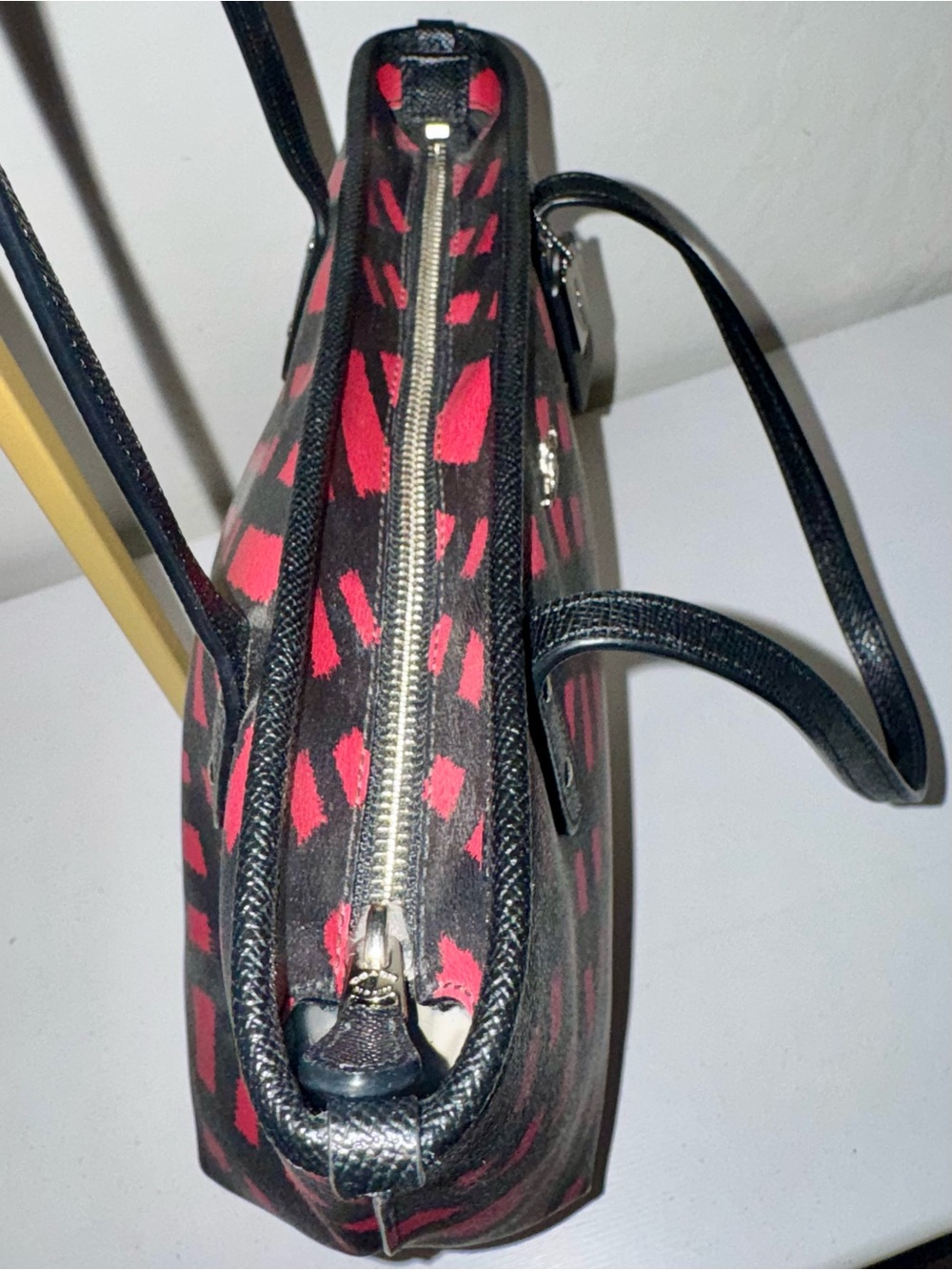 Coach F22246 City Zip Tote Bag Wild Red Plaid/Black 12x8x4” EUC - Picture 11 of 15